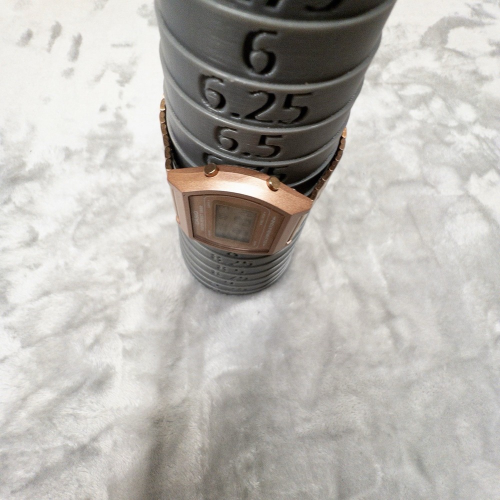 Casio Digital Quartz Rose Gold B640W 34mm Watch New Battery Stainless Band - Picture 12 of 12